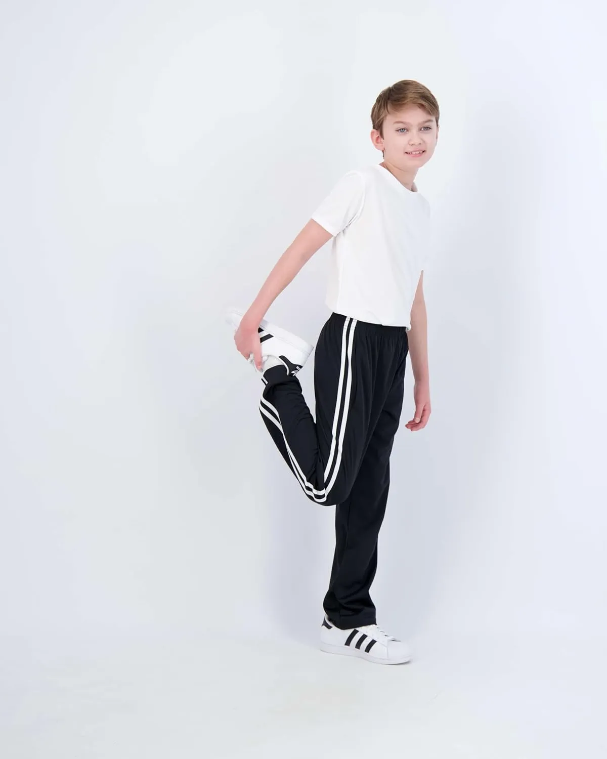 Real Essentials 3 Pack: Boys' Tricot Open Bottom Fleece-Lined Sweatpants with Pockets
